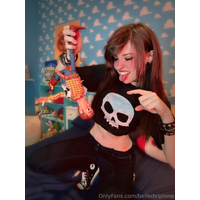 [Belle Delphine] Sid Cosplay