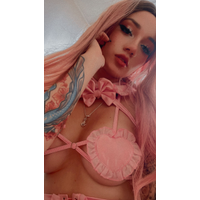 [Fay] Satin and Flesh