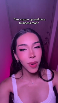2026-02-20_transgirlleila_2025002634801733867_gbrZPXaDGDPspfsH.mp4