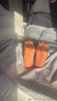 SolesWithLola