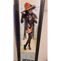 [Mangoloo] Candycorn Witch Mona Selfies