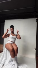 Yazmynswrld — video 35
