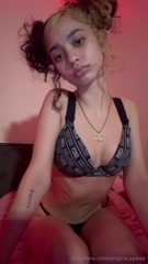 Prettyluhhangie — video 18