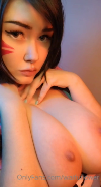 Rewolfmi aka waifuflower
