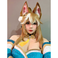 Miss Hina