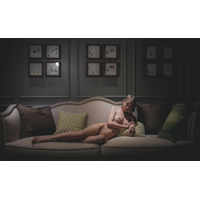 Yuzuki 柚木 - Sofa Lily