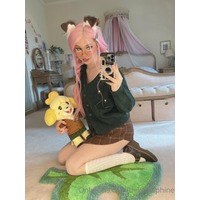 Belle Delphine - Animal Crossing