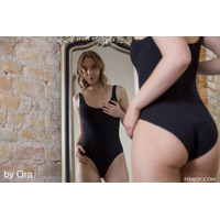 Oxana Z - Mirror