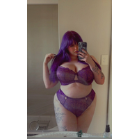 [OnlyFans] PaintMeRose Photos