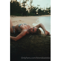 BlondeAdobo face pics