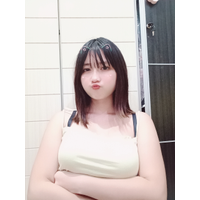[Dea Marella]  Green Miaw Selfie