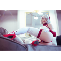 Lady Melamori - 2B Christmas