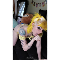 Aprilinalindsay pics