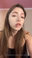 Alisa blanche - Vikkimilk - Teenymouse / Video