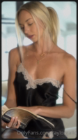 cdn12.bunkr.ru