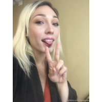 lilylabeau - photos