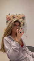 laura