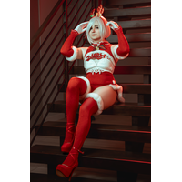 [2023-02] Sneaky - 2B Christmas