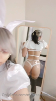 Momoko 34 (Transparent skirt bunny)