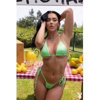 2022-07-08 Kaitlynn Anderson in Lemon Squeeze