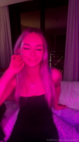 Laurengrey18 (hhopey)