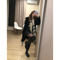 girl_insocks