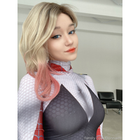 Donnami Spider-Gwen